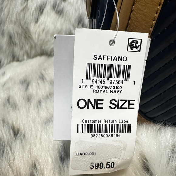 NWT Giani Bernini  Navy and Tan Crossbody Bag - Picture 8 of 8